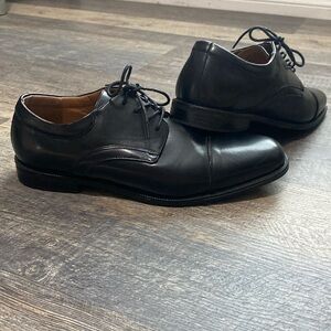 Nunn Bush dress shoes